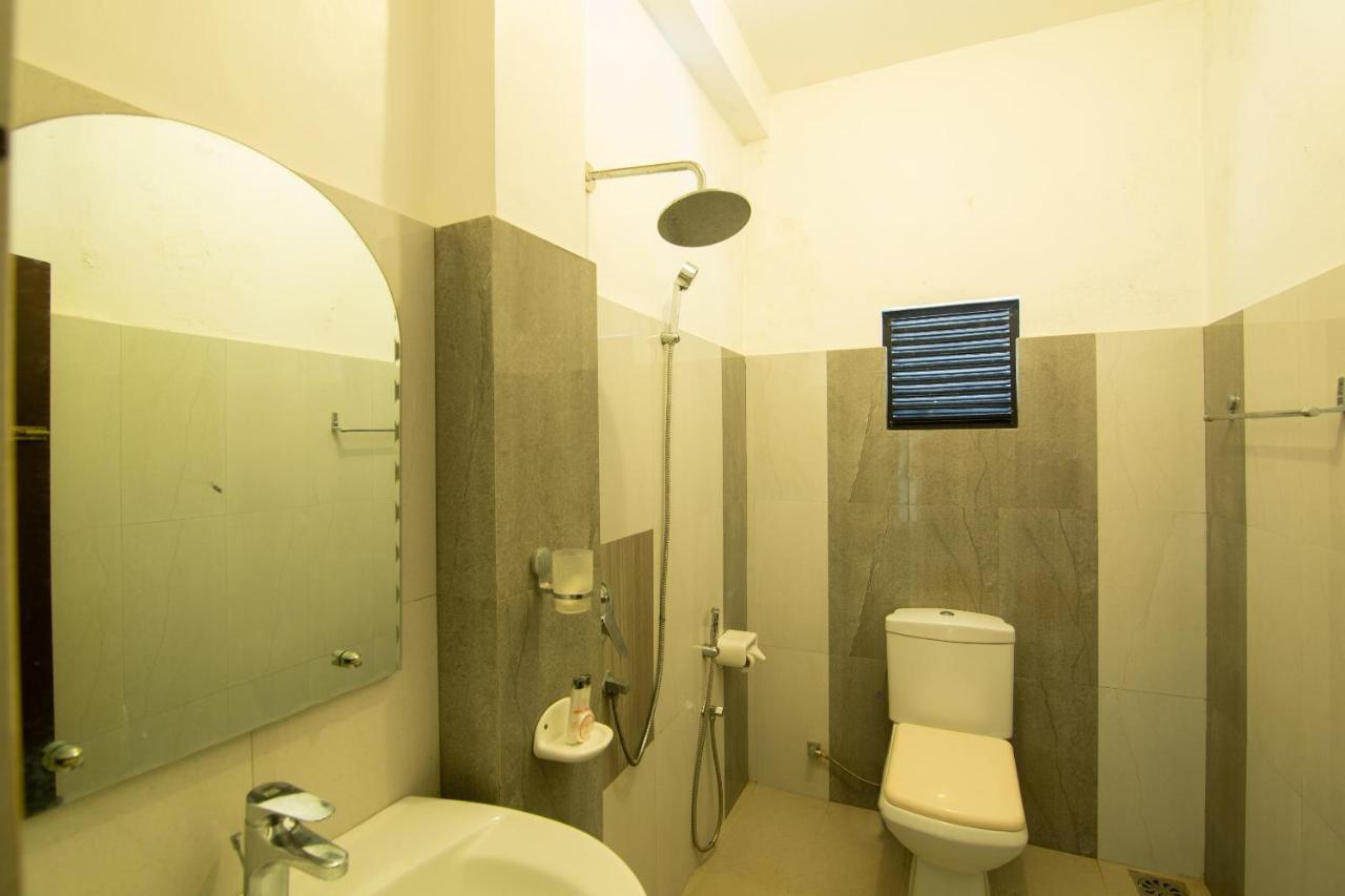 Oyo 553 Polhena Bay Resort Ματάρα Εξωτερικό φωτογραφία
